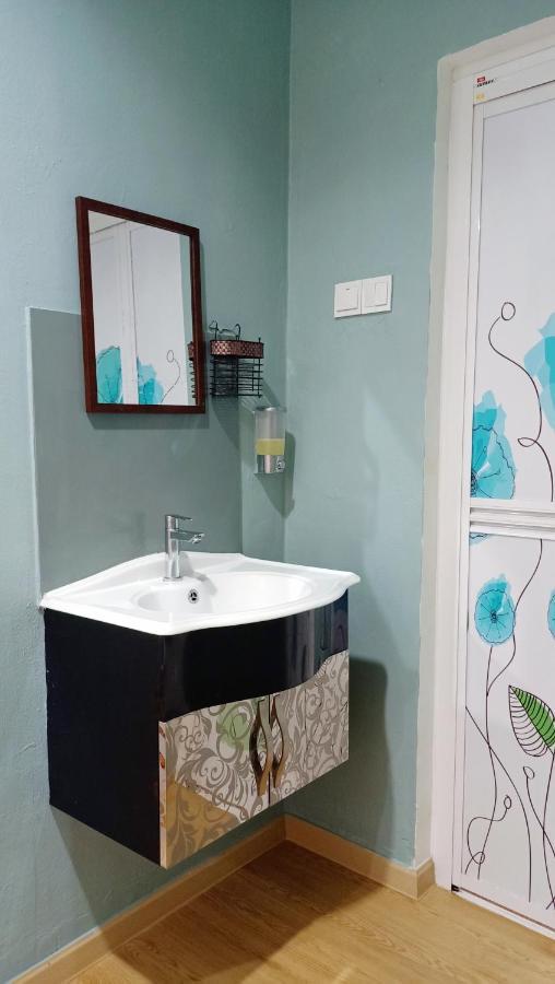 The Maple Homestay @ Kota Laksamana Melaka エクステリア 写真