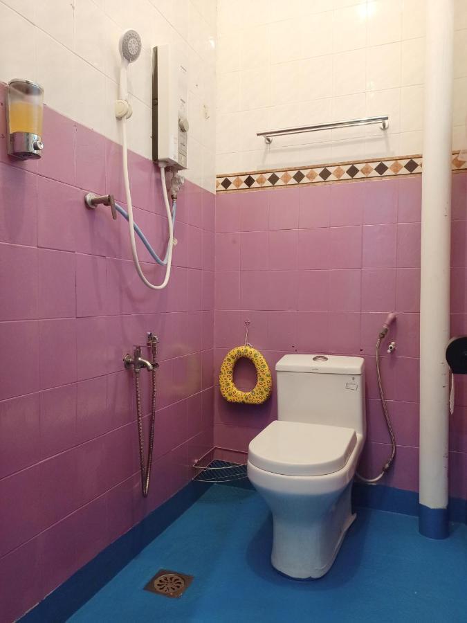 The Maple Homestay @ Kota Laksamana Melaka エクステリア 写真