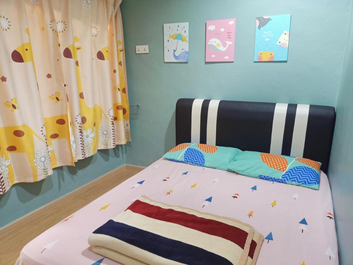 The Maple Homestay @ Kota Laksamana Melaka エクステリア 写真