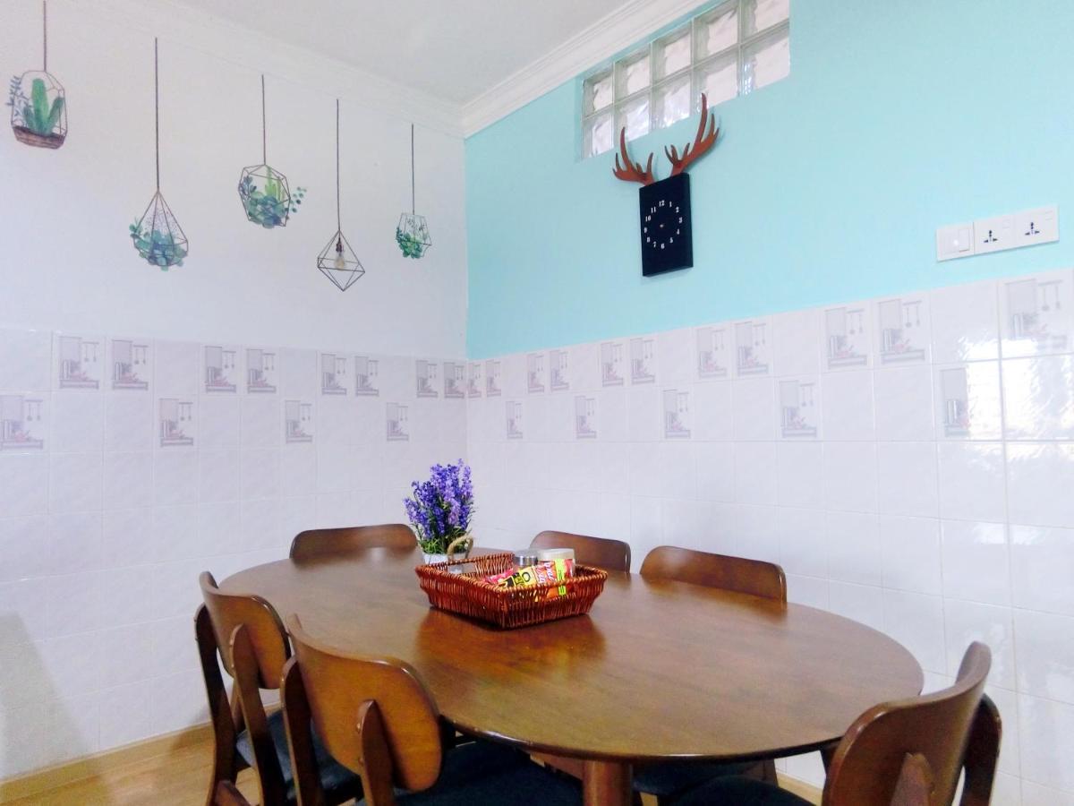 The Maple Homestay @ Kota Laksamana Melaka エクステリア 写真
